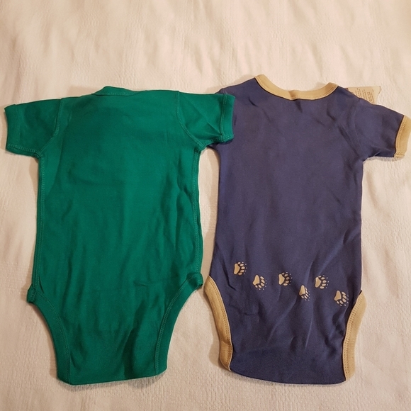 2 boys 12 months bodysuits Lazy One & Chowdaheads both are new - Picture 5 of 5